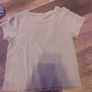 brandy melville (john galt) cropped baby tee